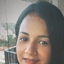 Viviane R.